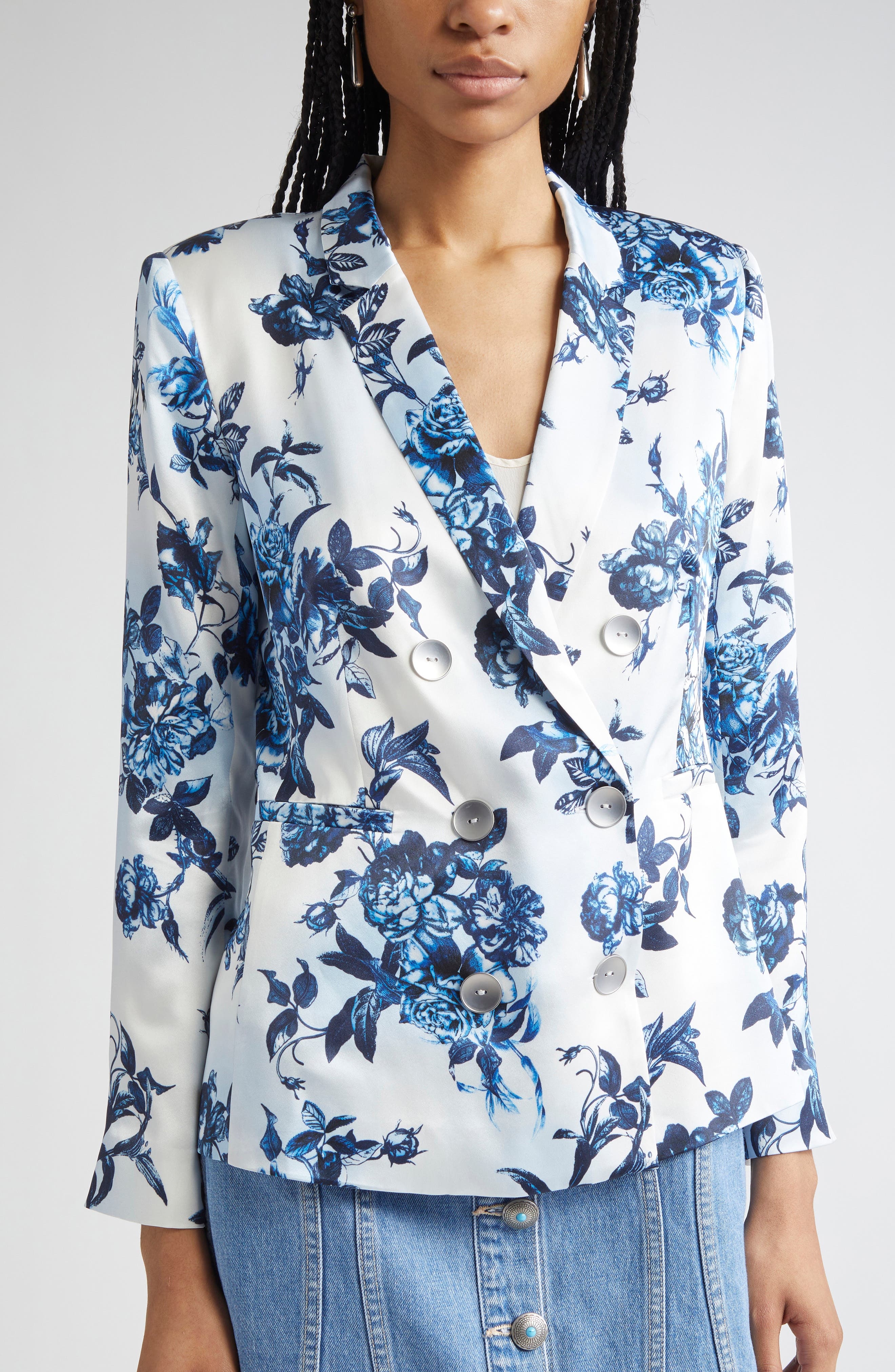 L'AGENCE Colin Floral Double Breasted Silk Blazer in White/Blue Painterly Floral at Nordstrom - 4