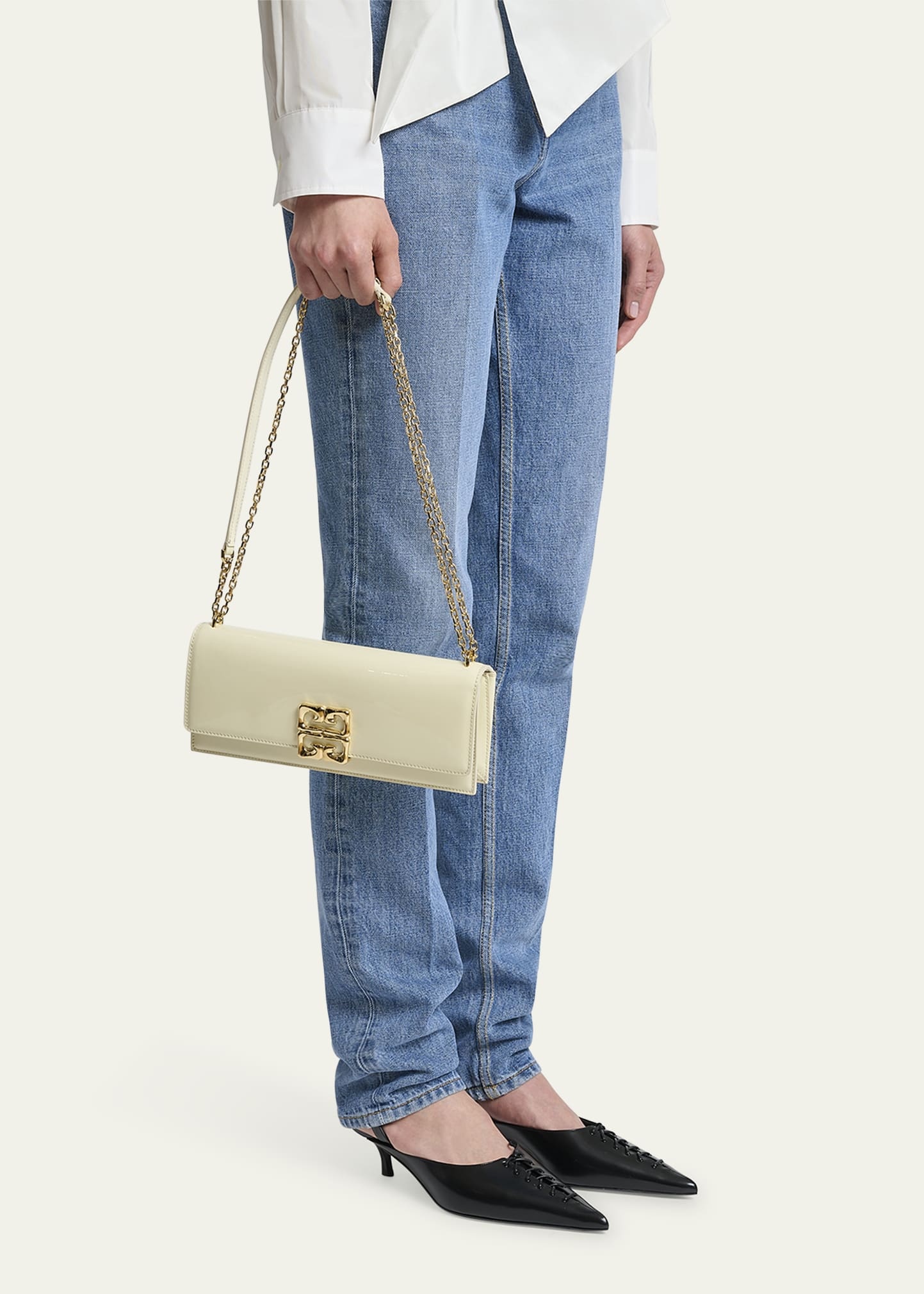 4G Liquid Small Chain Shoulder Bag in Leather - 2