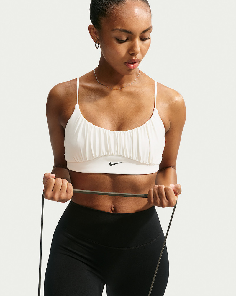 Nike One Women's Light-Support Sports Bra 3