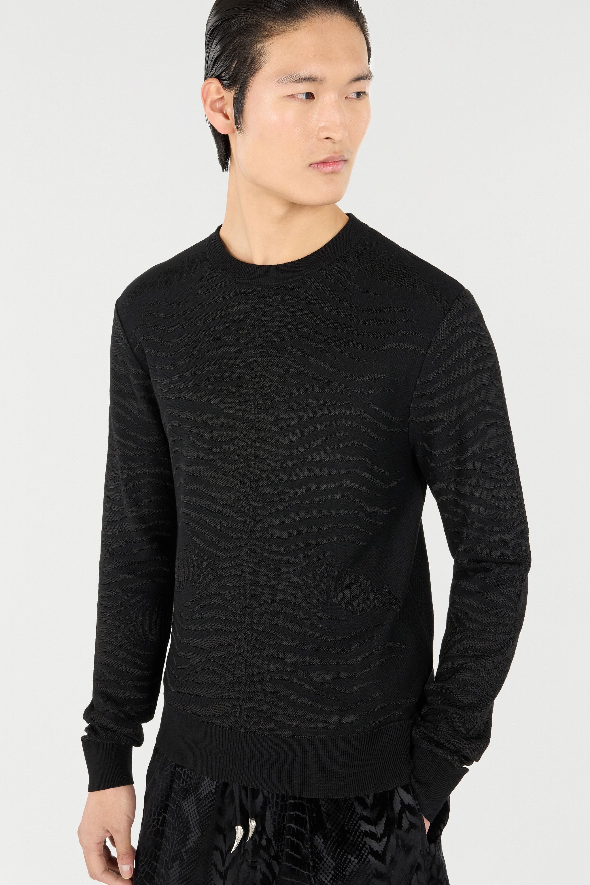 Sweater With Zebra Pattern - 6
