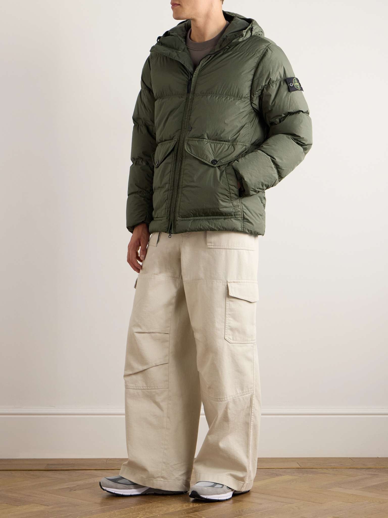 Stone Island Logo Appliqued Quilted Shell Down Jacket REVERSIBLE