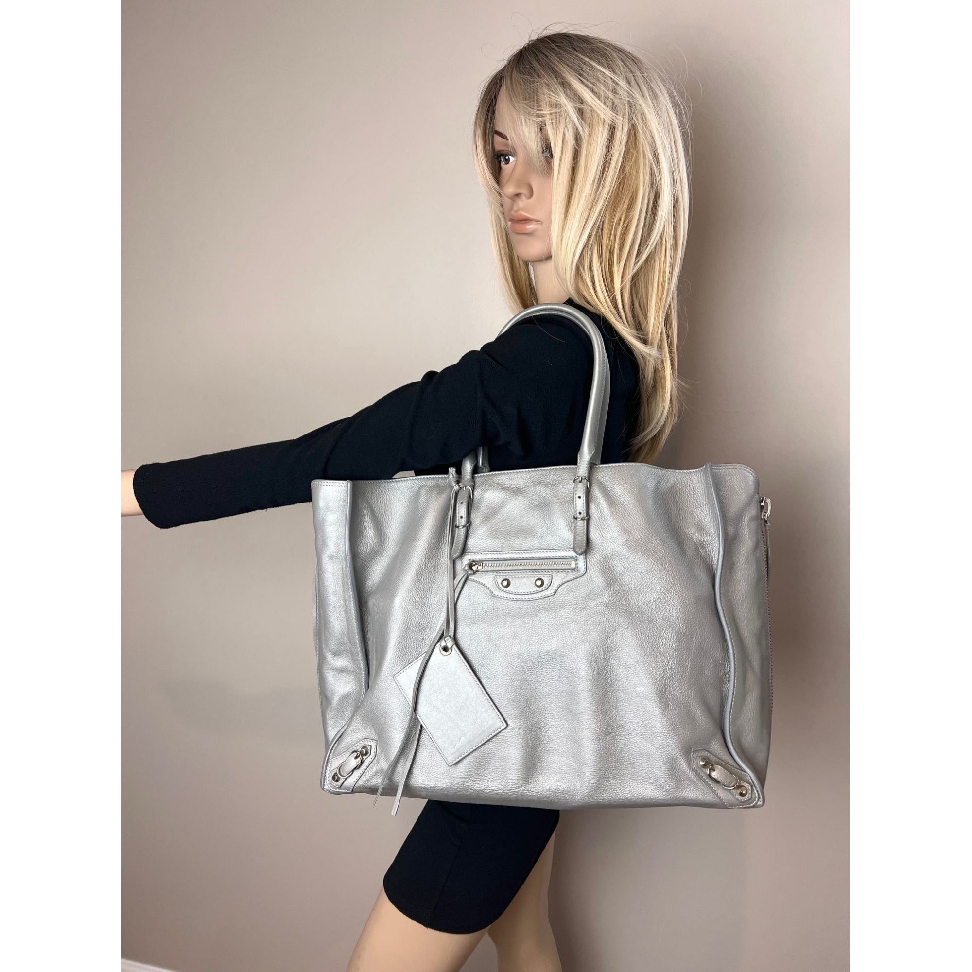 Balenciaga Veau Papier A4 Zip Around Grey Shoulder Bag - 11