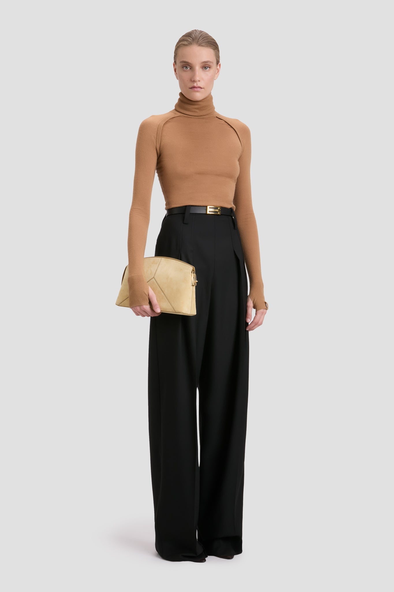 Victoria Clutch Bag In Sand Suede - 2