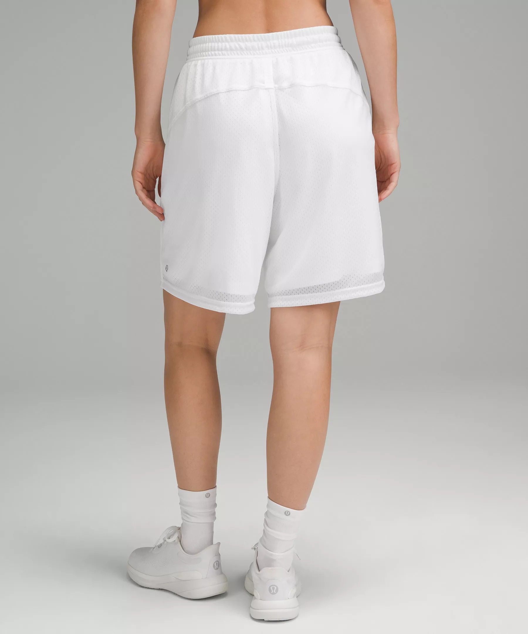 Relaxed-Fit Mesh Training Short 8" - 3