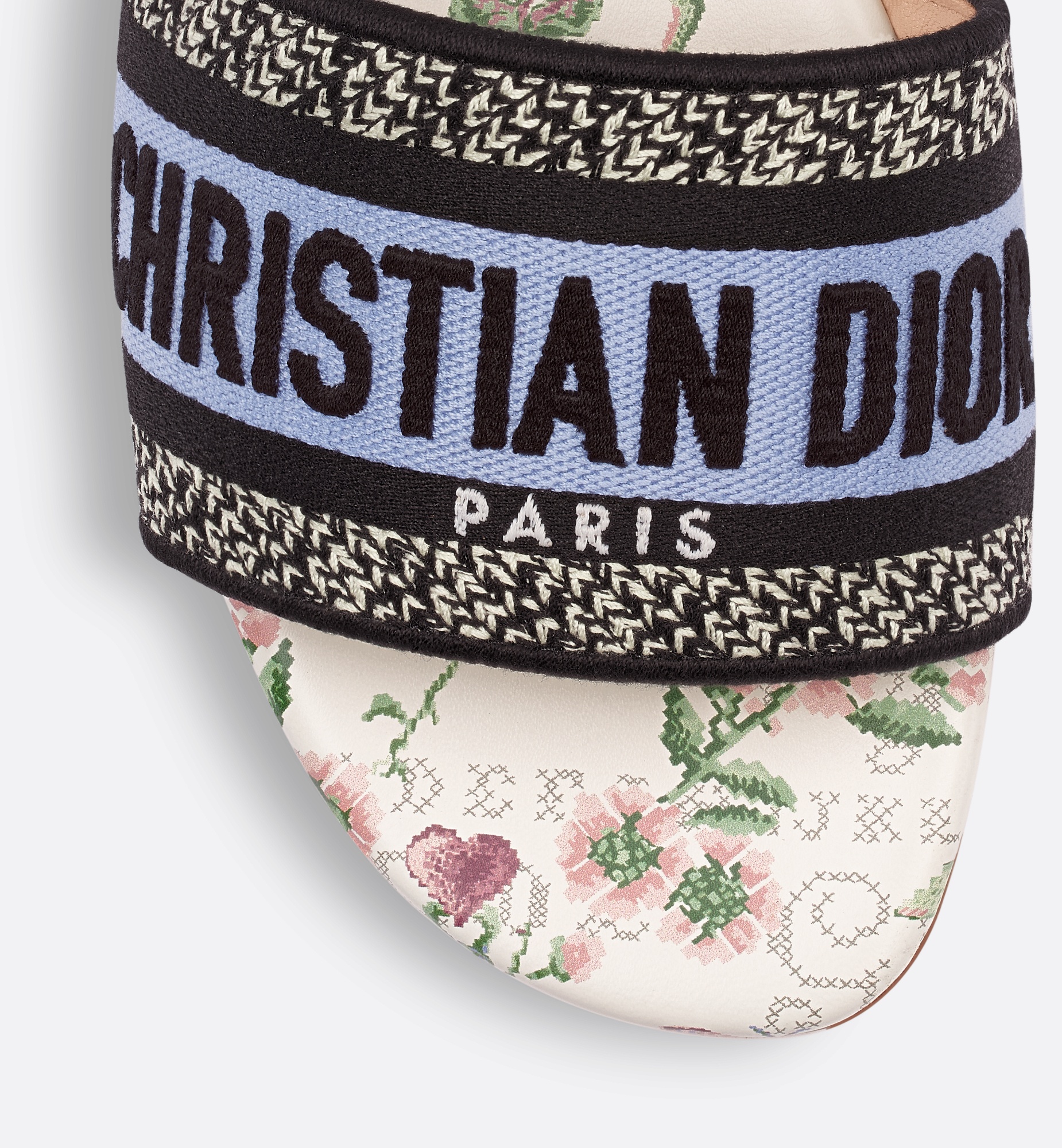 Dioramour Dway Slide - 5