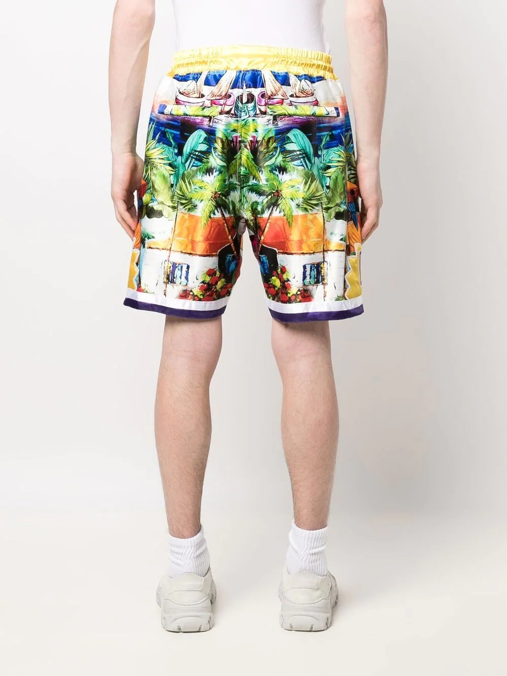 graphic-print shorts - 4