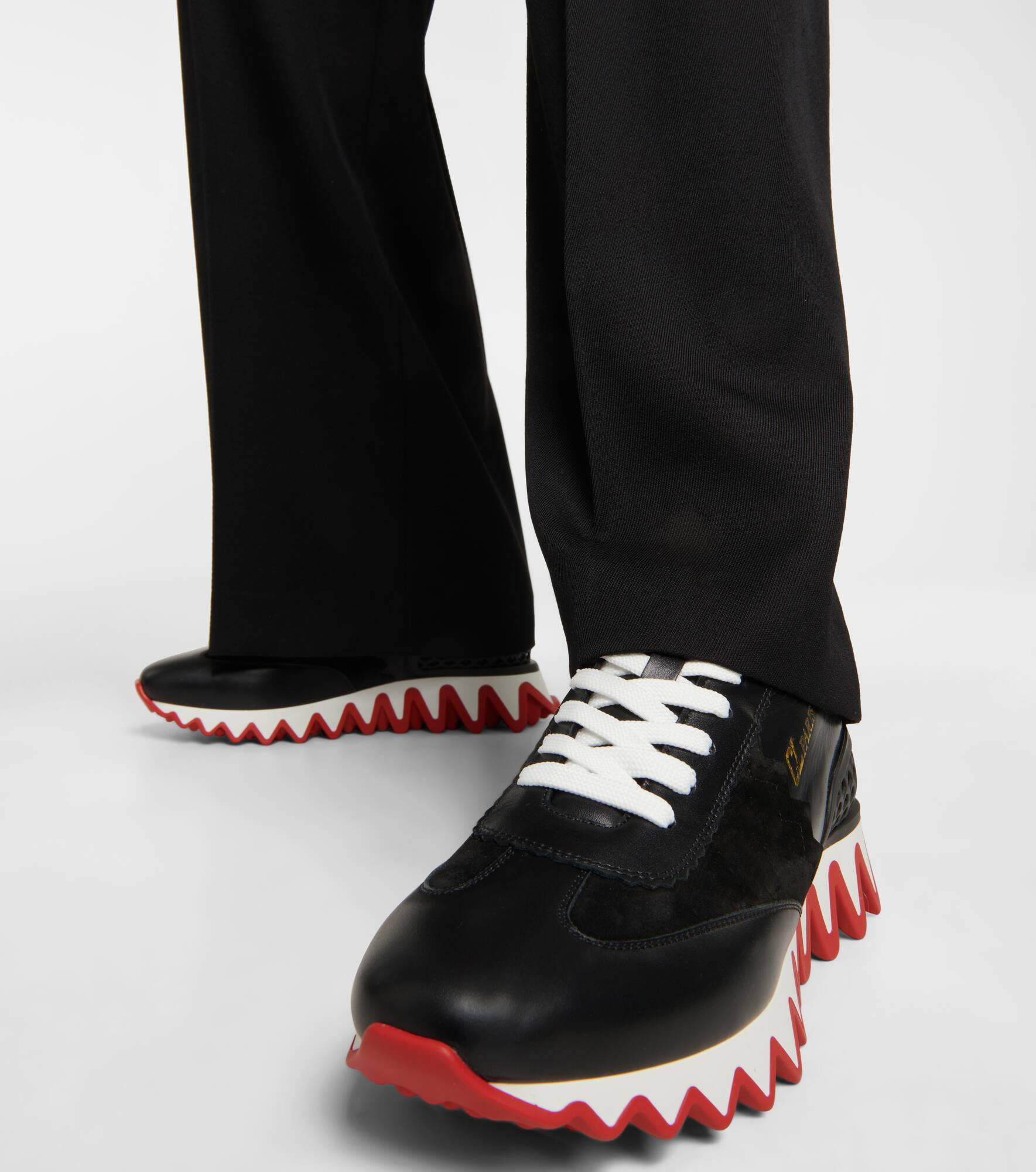 Loubishark leather sneakers - 4
