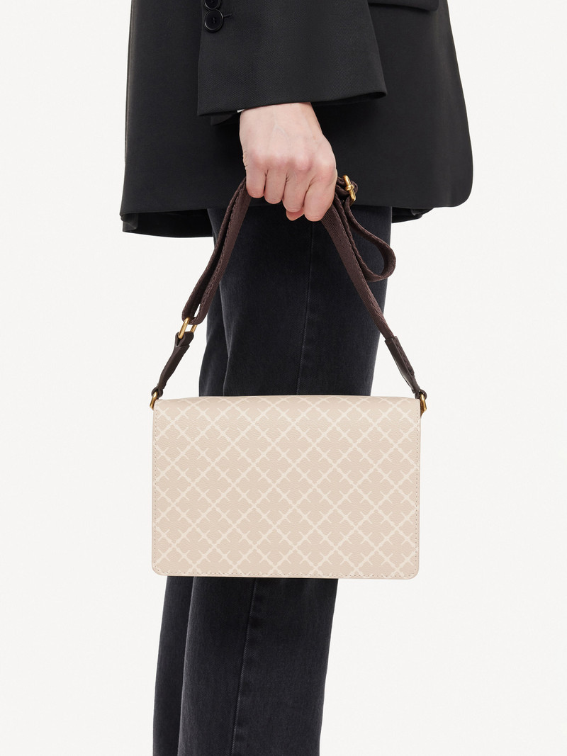 BY MALENE BIRGER Loenna shoulder bag outlook
