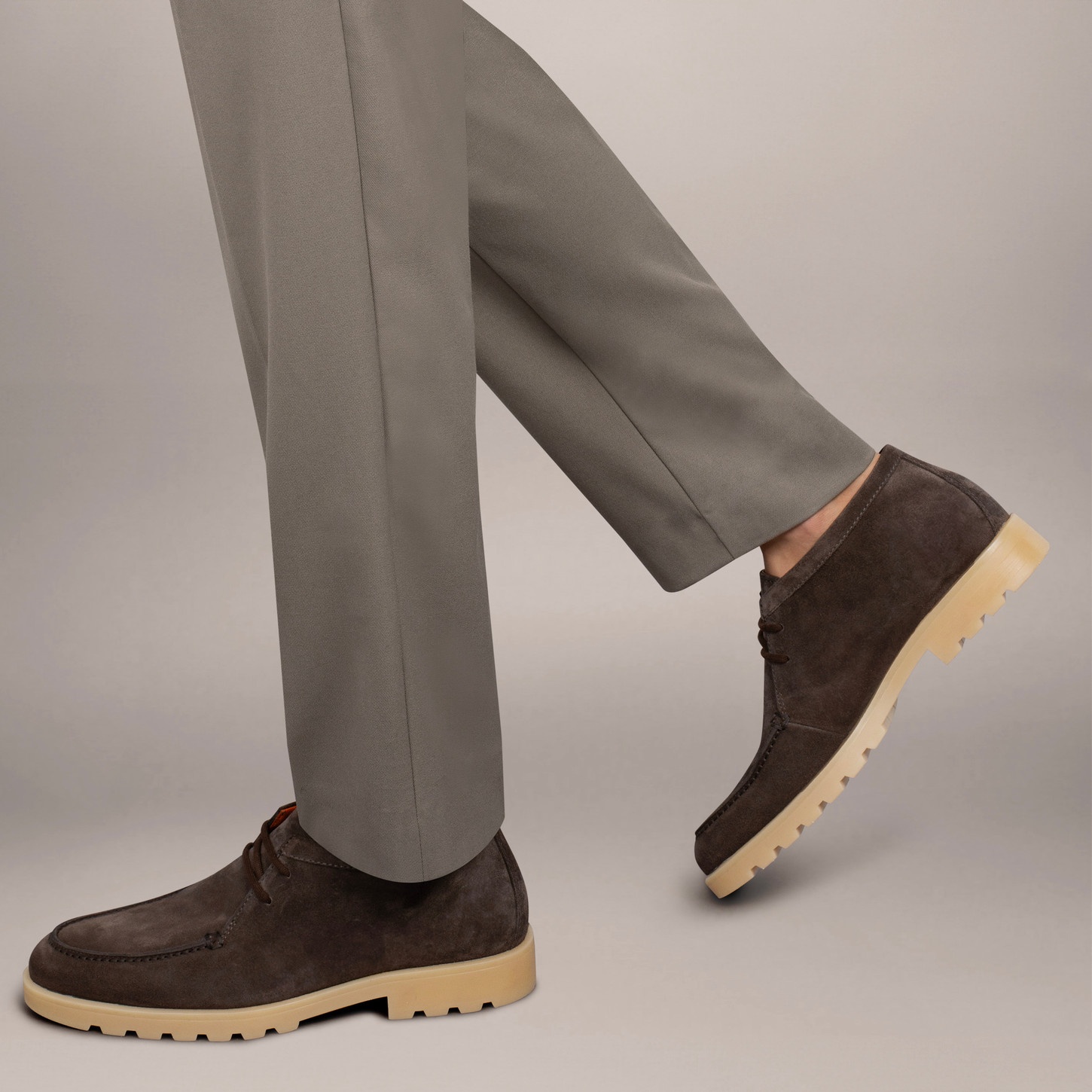 Men’s brown suede desert boot - 2