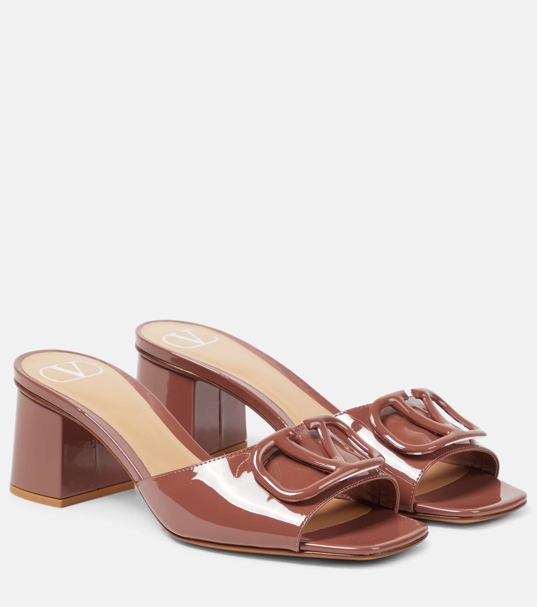 VLogo Signature patent leather mules - 1