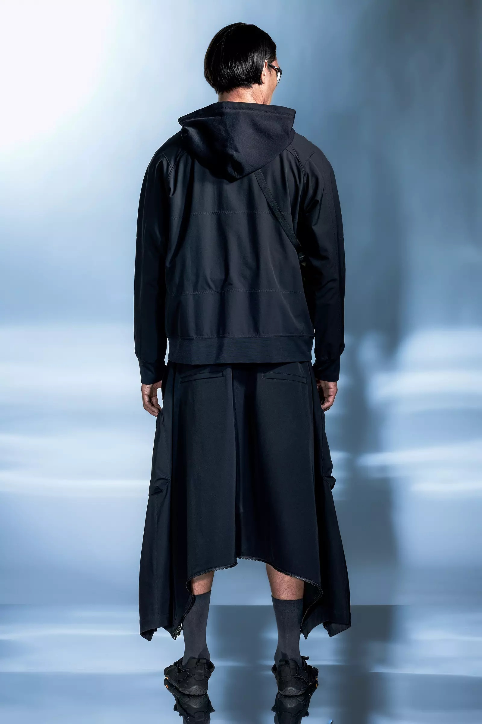 S21-DS schoeller® Dryskin™ Hooded Sweatshirt Black - 5