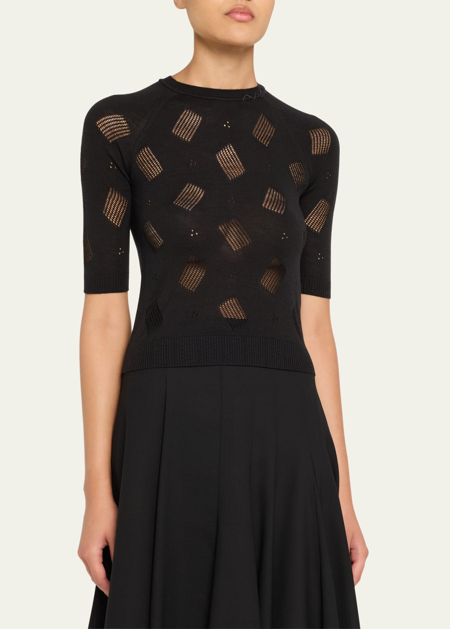 Short-Sleeve Perforated Knit Slim Sweater - 4
