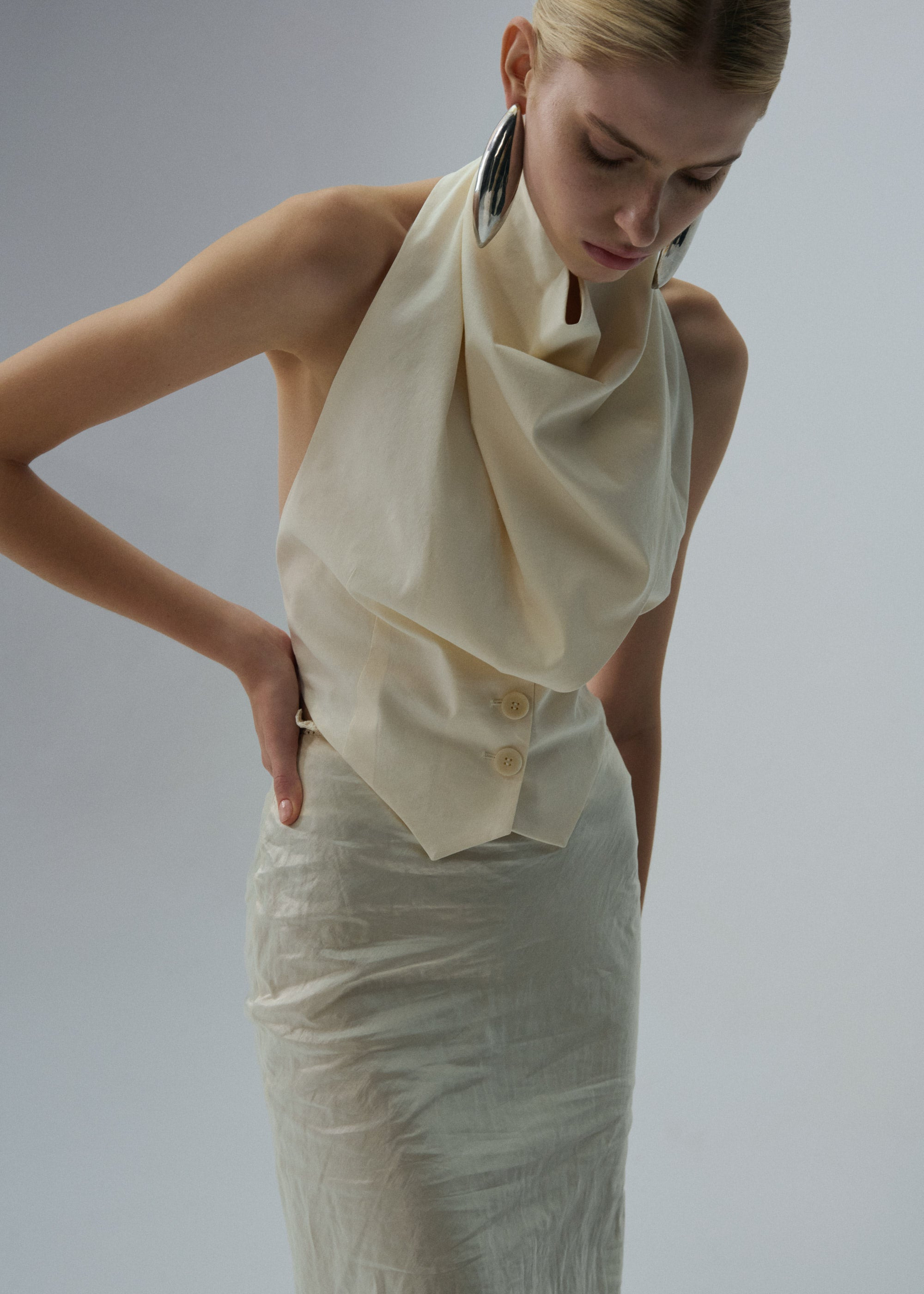 Lace detail midi skirt in cream - 4