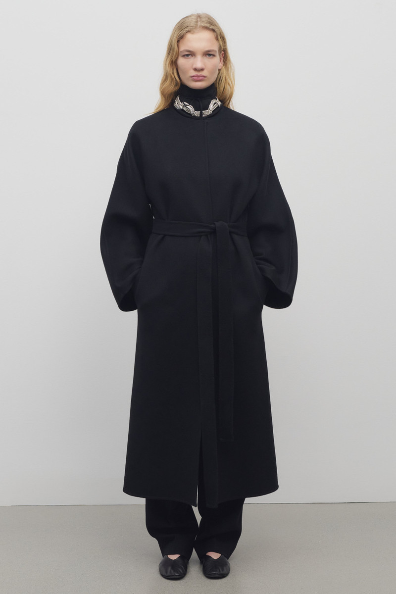 Nilsat Coat in Cashmere 3