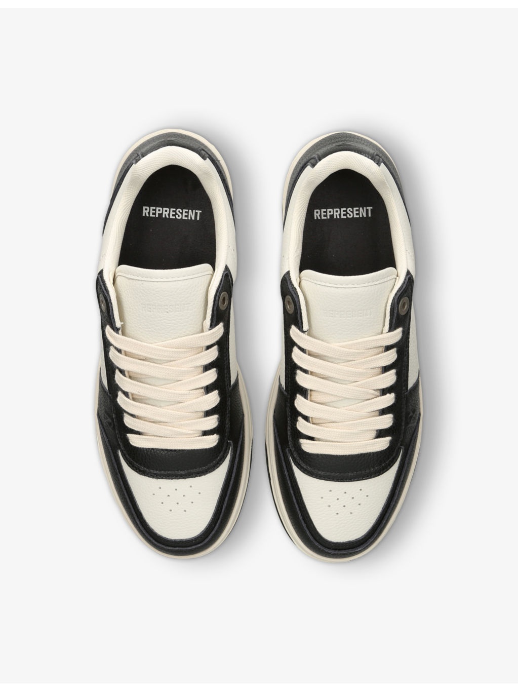 Initial contrast-panel leather low-top trainers - 2