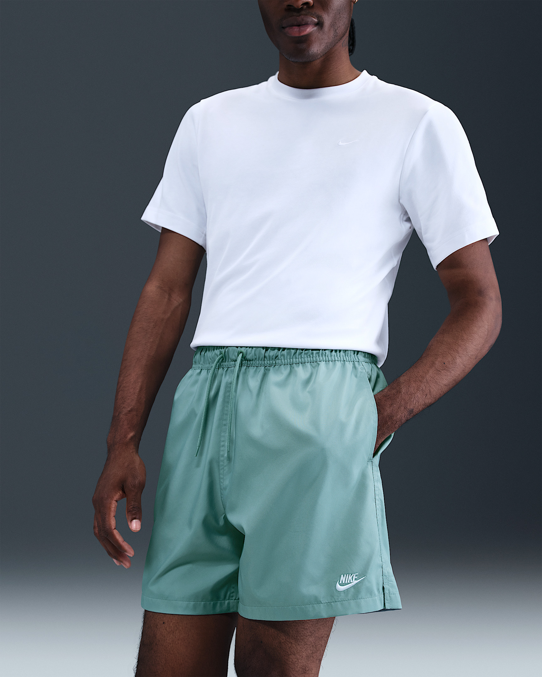 Nike Club Men's Woven Flow Shorts - 2