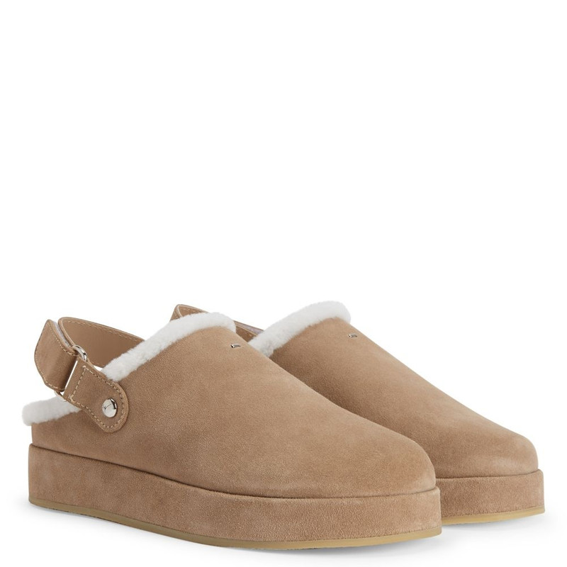 Giuseppe Zanotti Gz-sab outlook