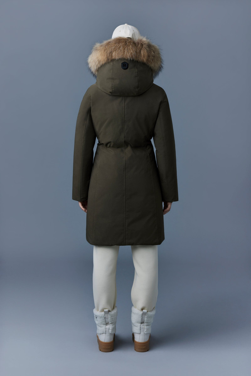 SHILOH 2-IN-1 fitted down coat with removable bib and natural fur 4