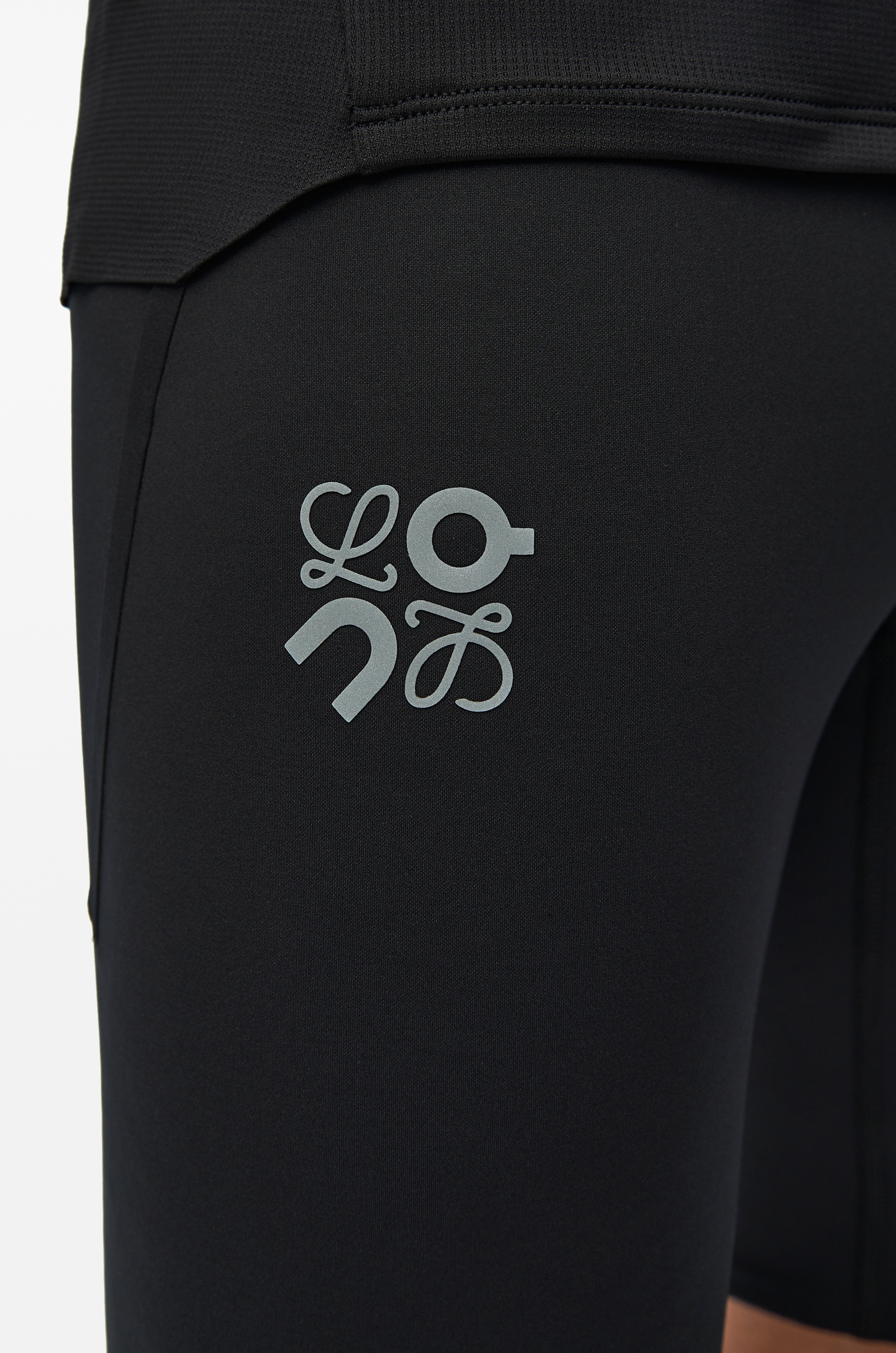 Active shorts in technical jersey - 5