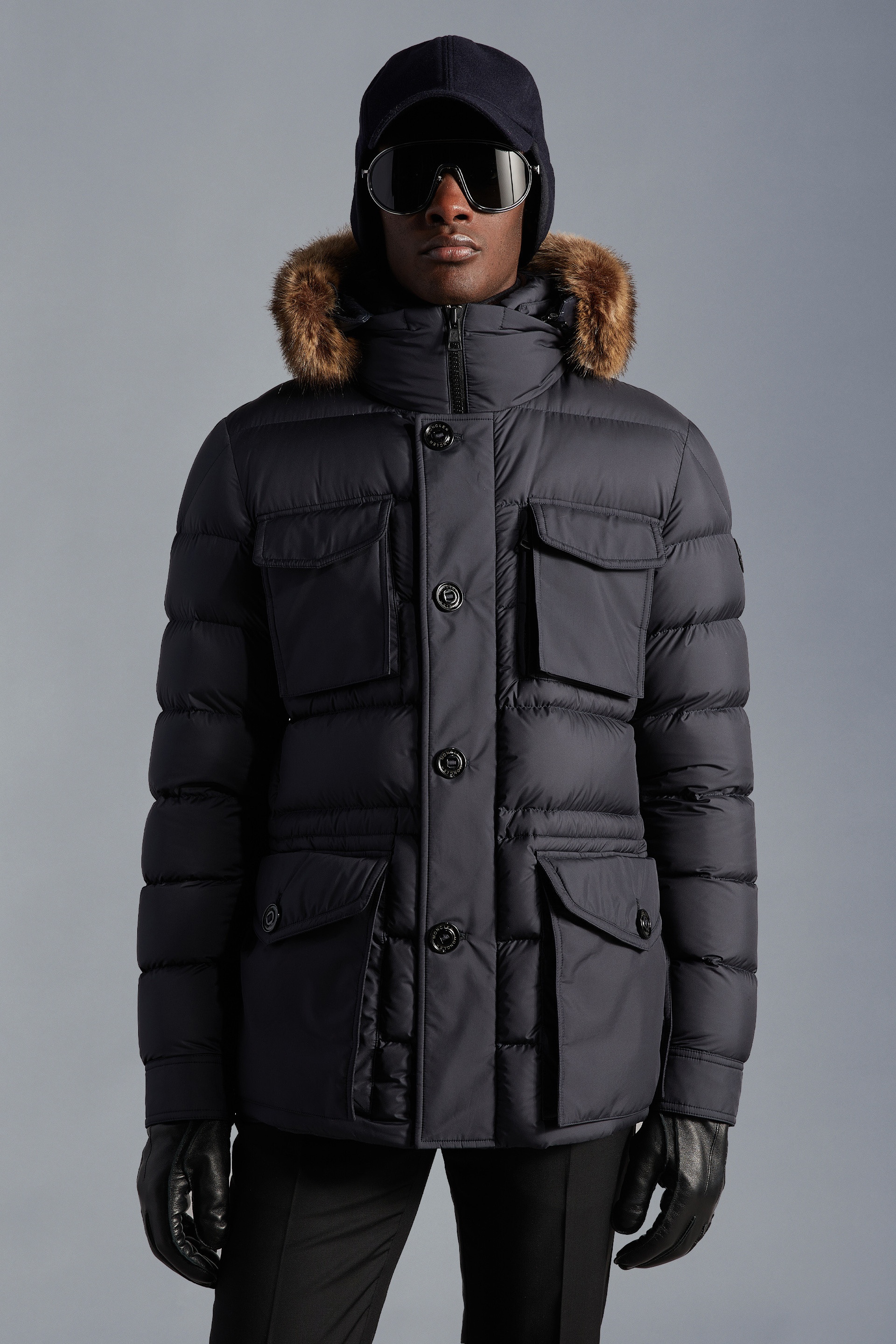 Moncler Chevreuse Short Down Jacket | REVERSIBLE