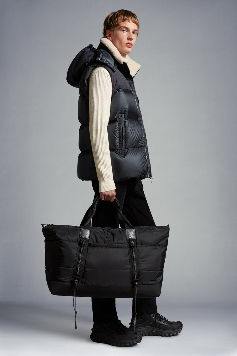Moncler Makaio Duffle Bag outlook