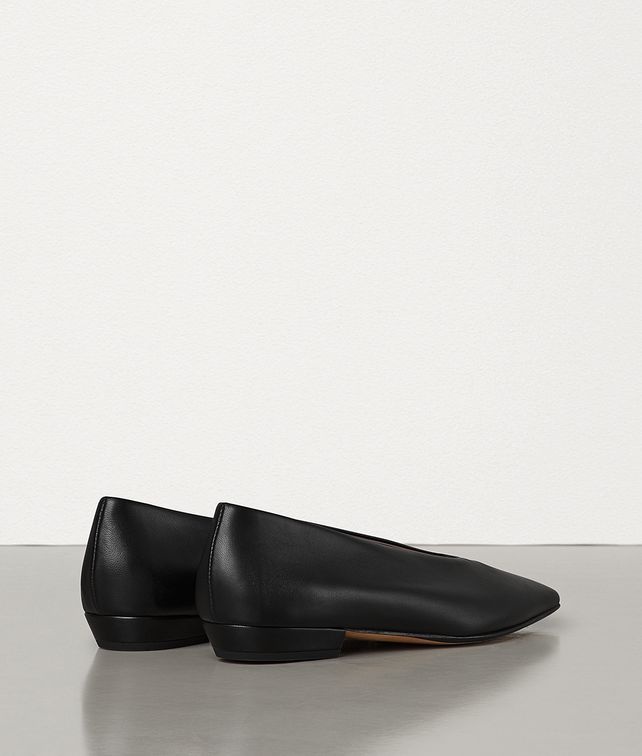 ALMOND FLATS - 4
