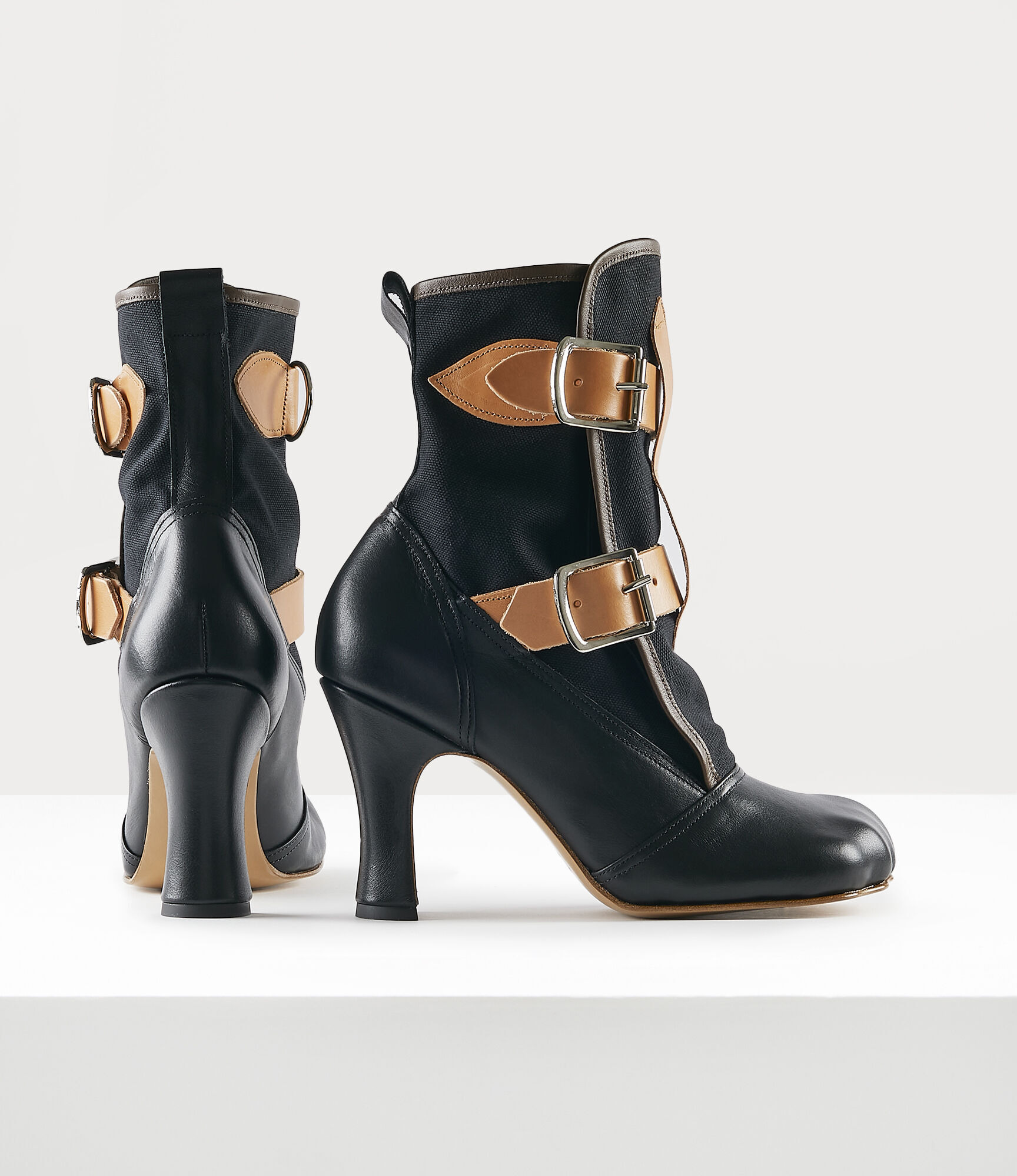 BONDAGE BOOT - 3