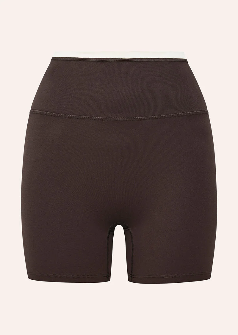 STELLAR 5" BIKE SHORT IN COFFEE & WHISPER WHITE - 1