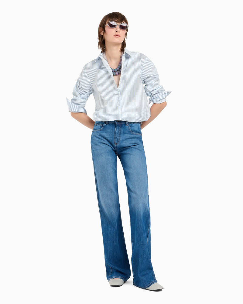 EMPORIO ARMANI J9D mid-rise jeans with a flared hem in vintage-look denim outlook