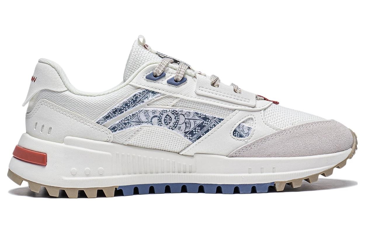 (WMNS) Li-Ning ChengFeng 2.0 'White Red 'Blue' AGCT156-4 - 2