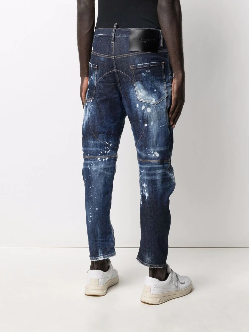 distressed straight-leg jeans - 4