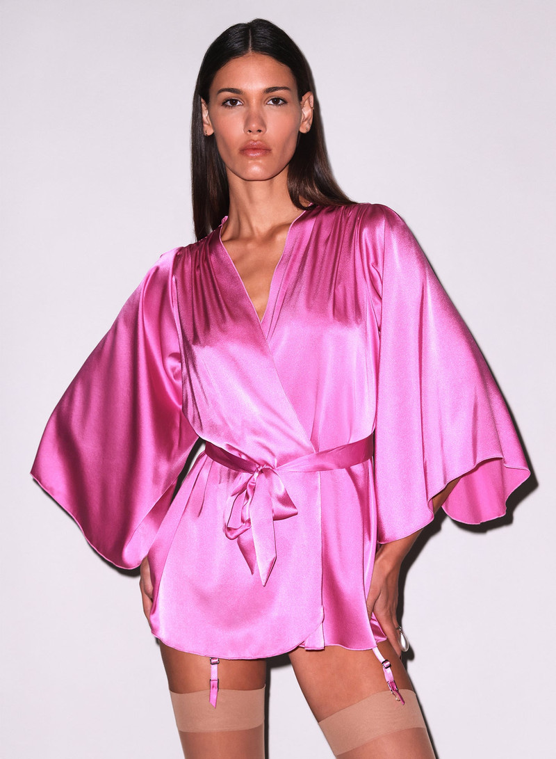 Angel Sleeve Robe 7