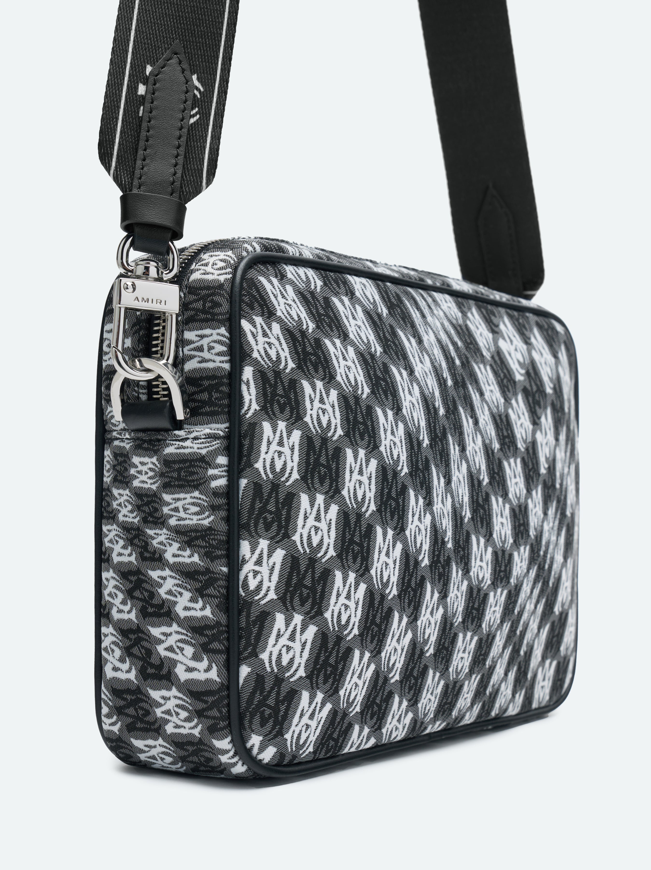 WAVY HOUNDSTOOTH LRG CAM CASE - 5