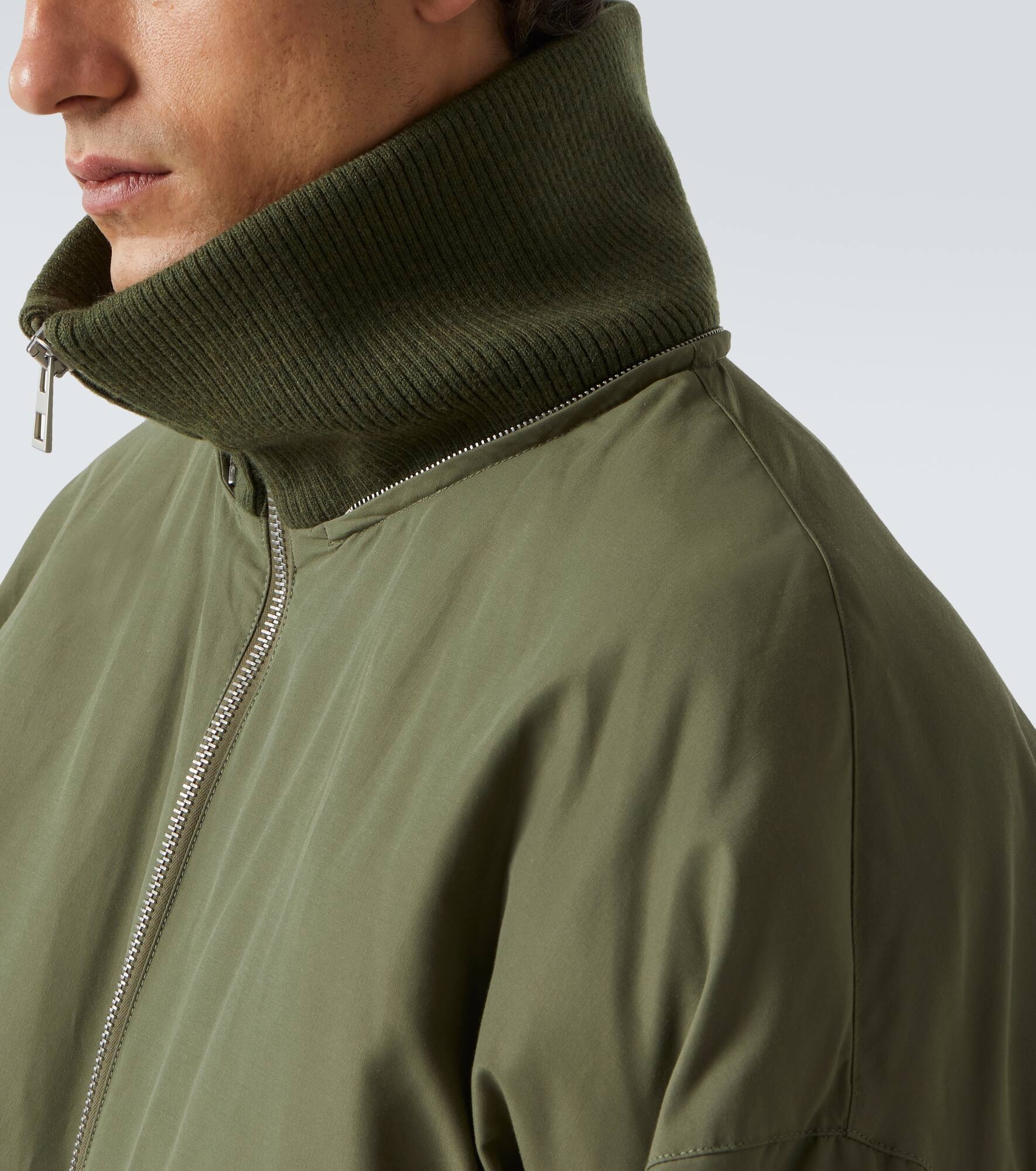 Shearling-trimmed technical puffer coat - 5