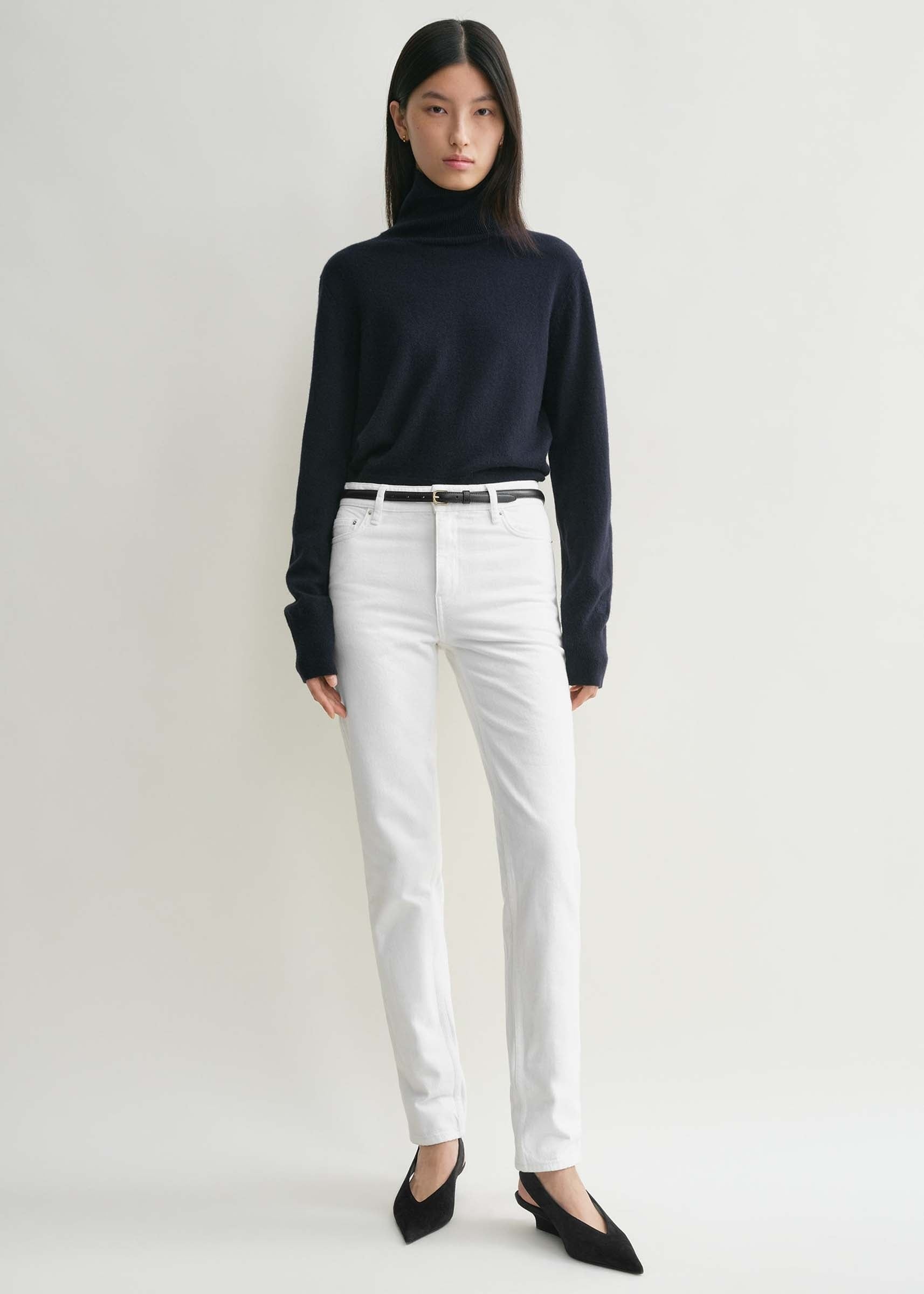 STRAIGHT FIT JEANS - 2
