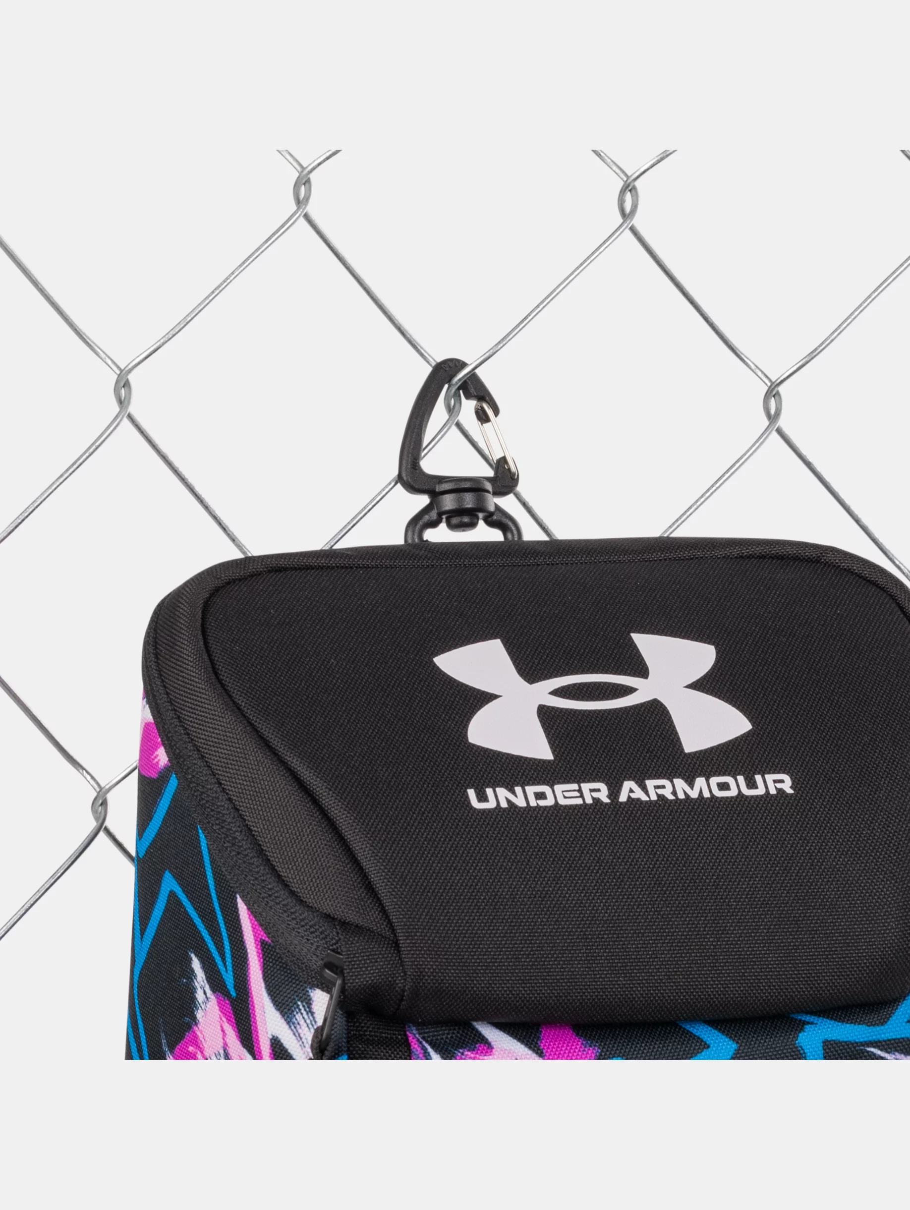 UA Sideline Lunch Box - 8