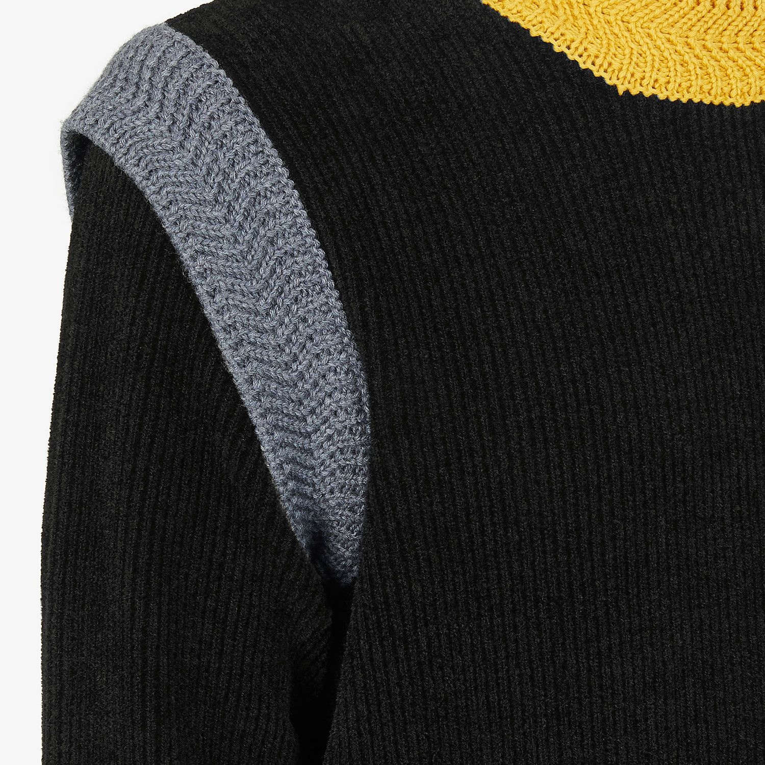 Sweater in black chenille - 3