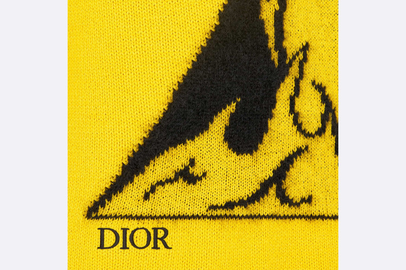 Short-Sleeved Sweater 3