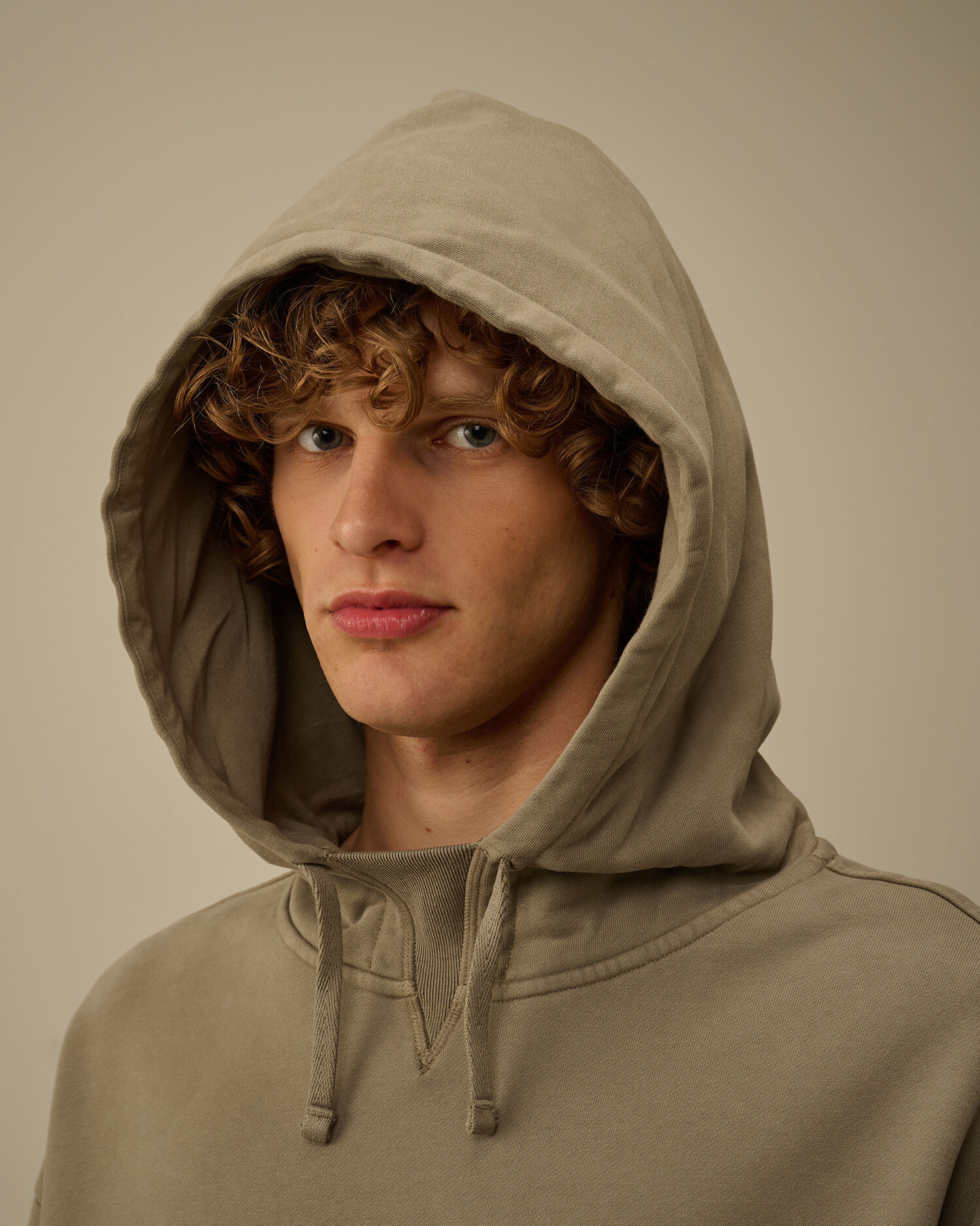 Brushed and Emerized Diagonal Fleece Boxy Hooded Sweatshirt - 6