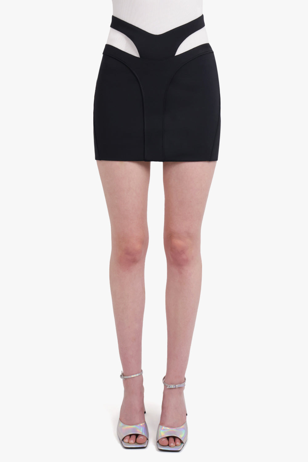 CUT OUT MINI SKIRT | BLACK - 3