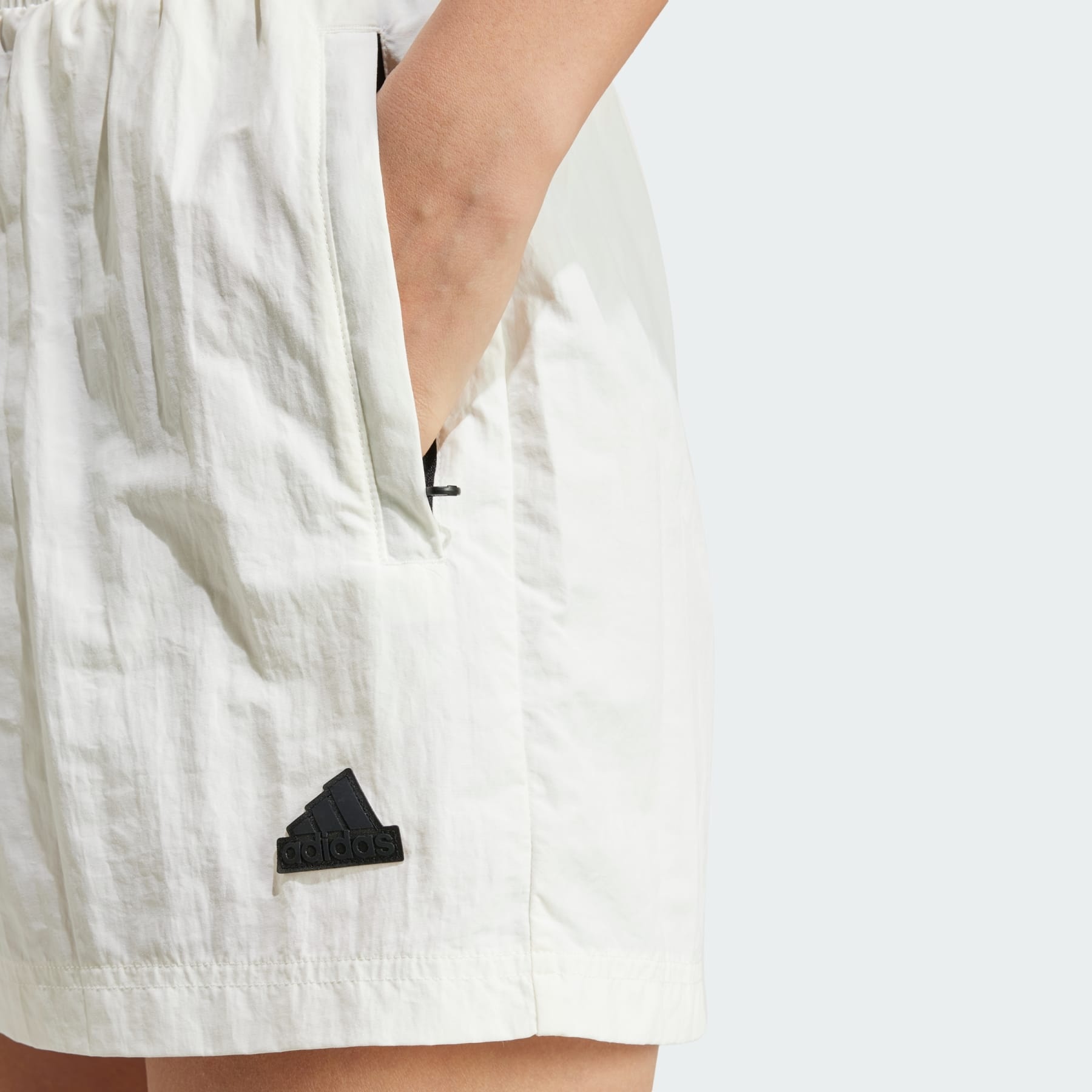 City Escape Woven Shorts - 7
