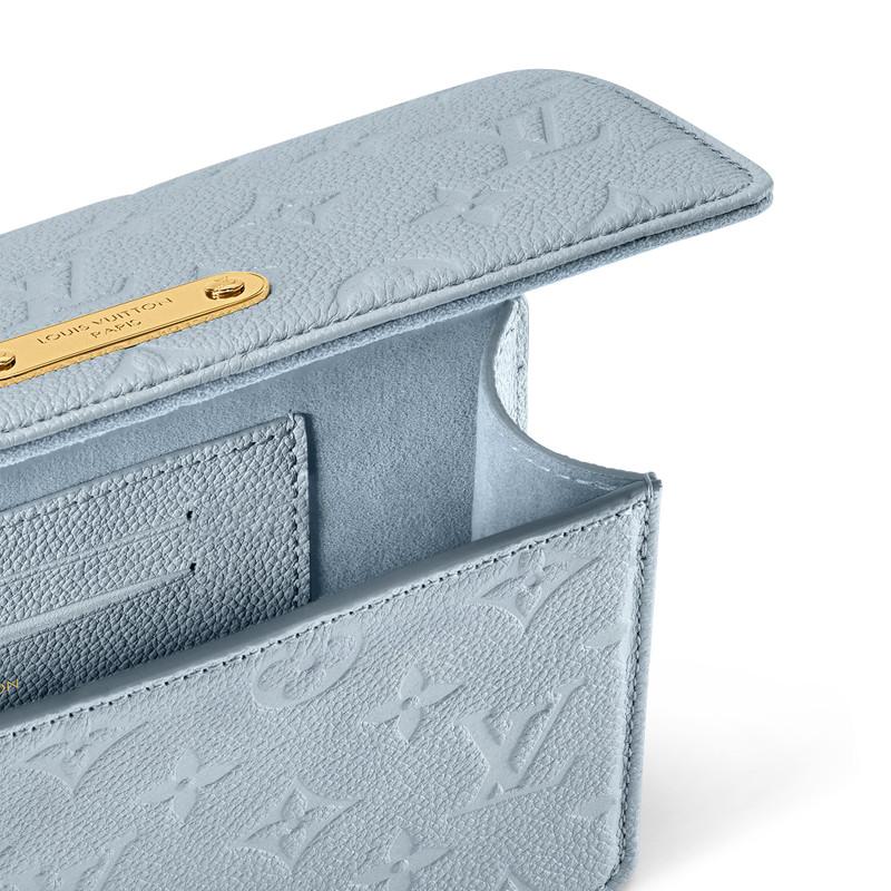 Wallet On Chain Lily 4