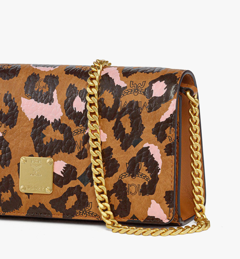 Aren Chain Bag in Leopard Visetos 6
