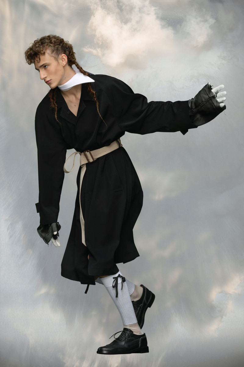 Anonymity of the lining coat 3