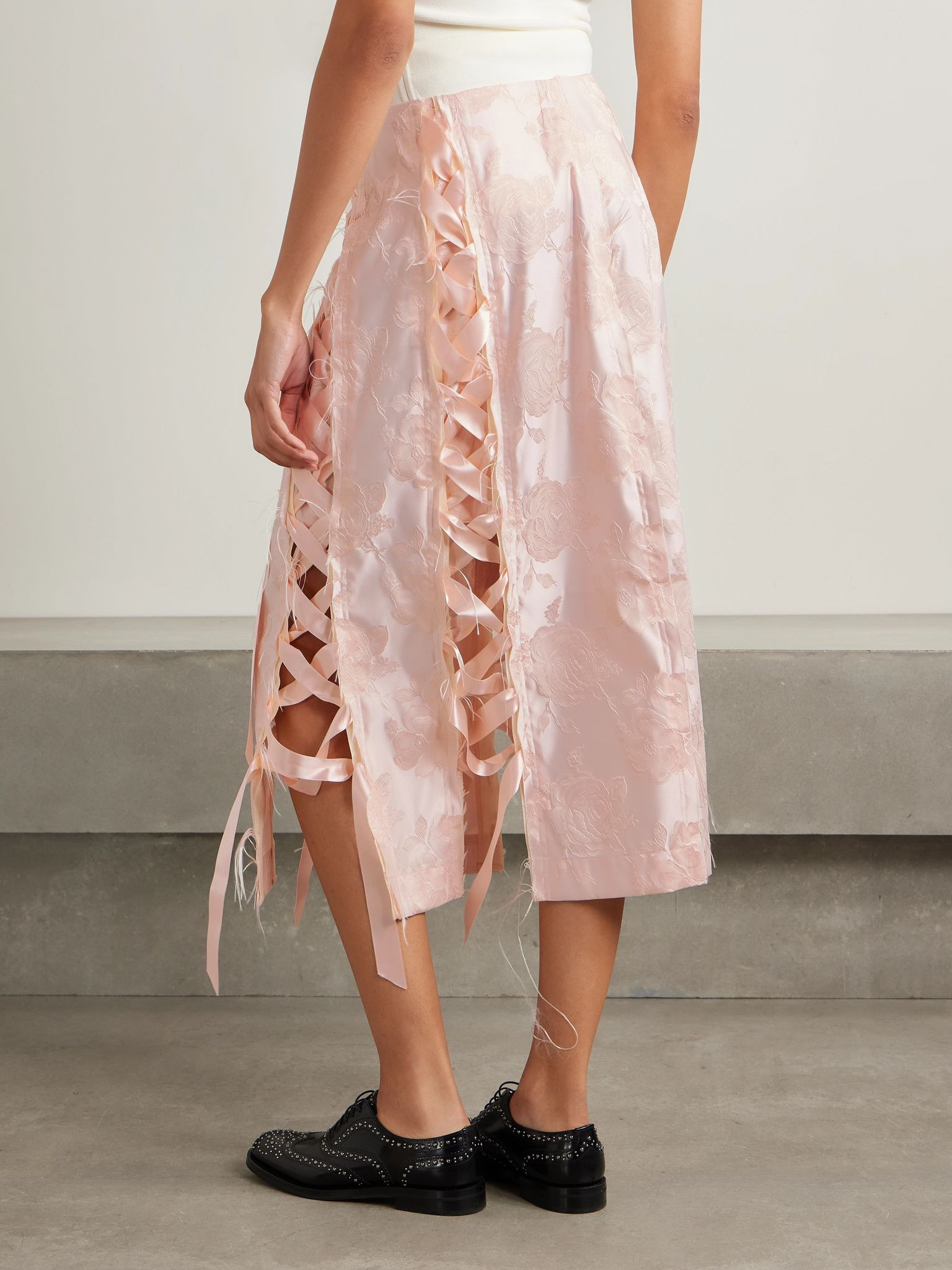 Unraveling Ribbon lace-up frayed brocade midi skirt Blush - 4