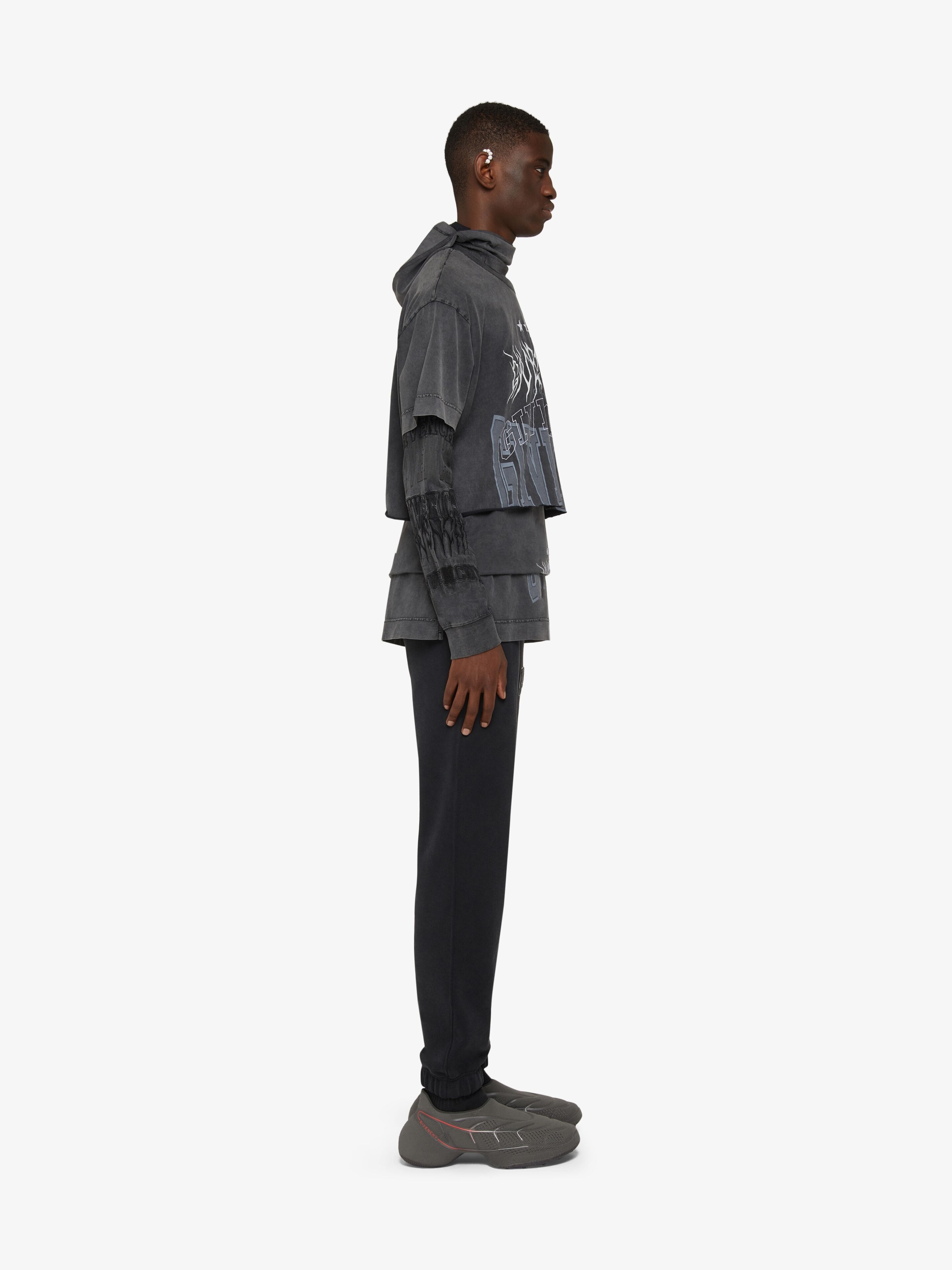 SLIM FIT JOGGER PANTS IN FELPA WITH PATCHS - 3