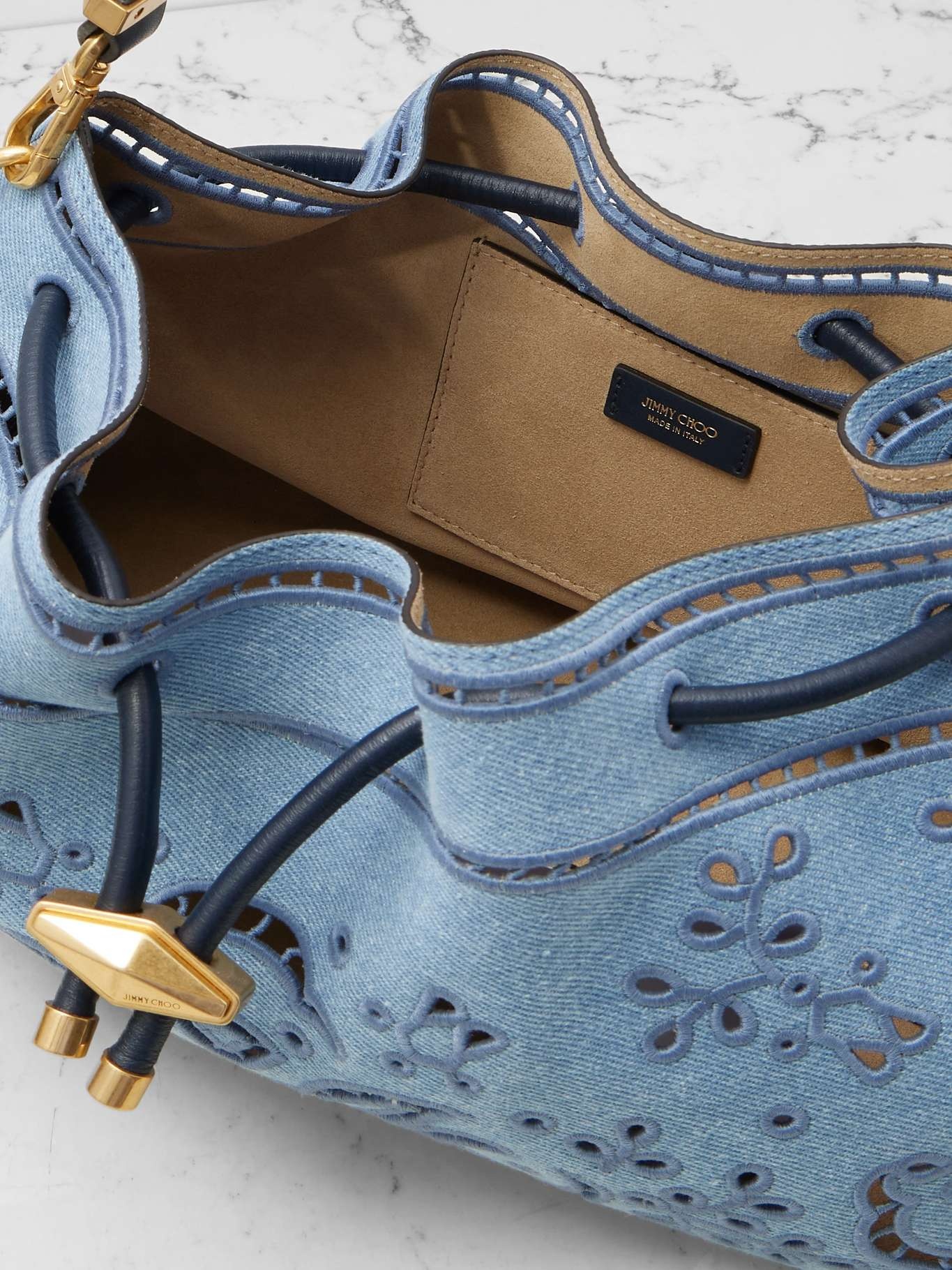 Cinch leather-trimmed broderie anglaise denim shoulder bag Light denim - 5