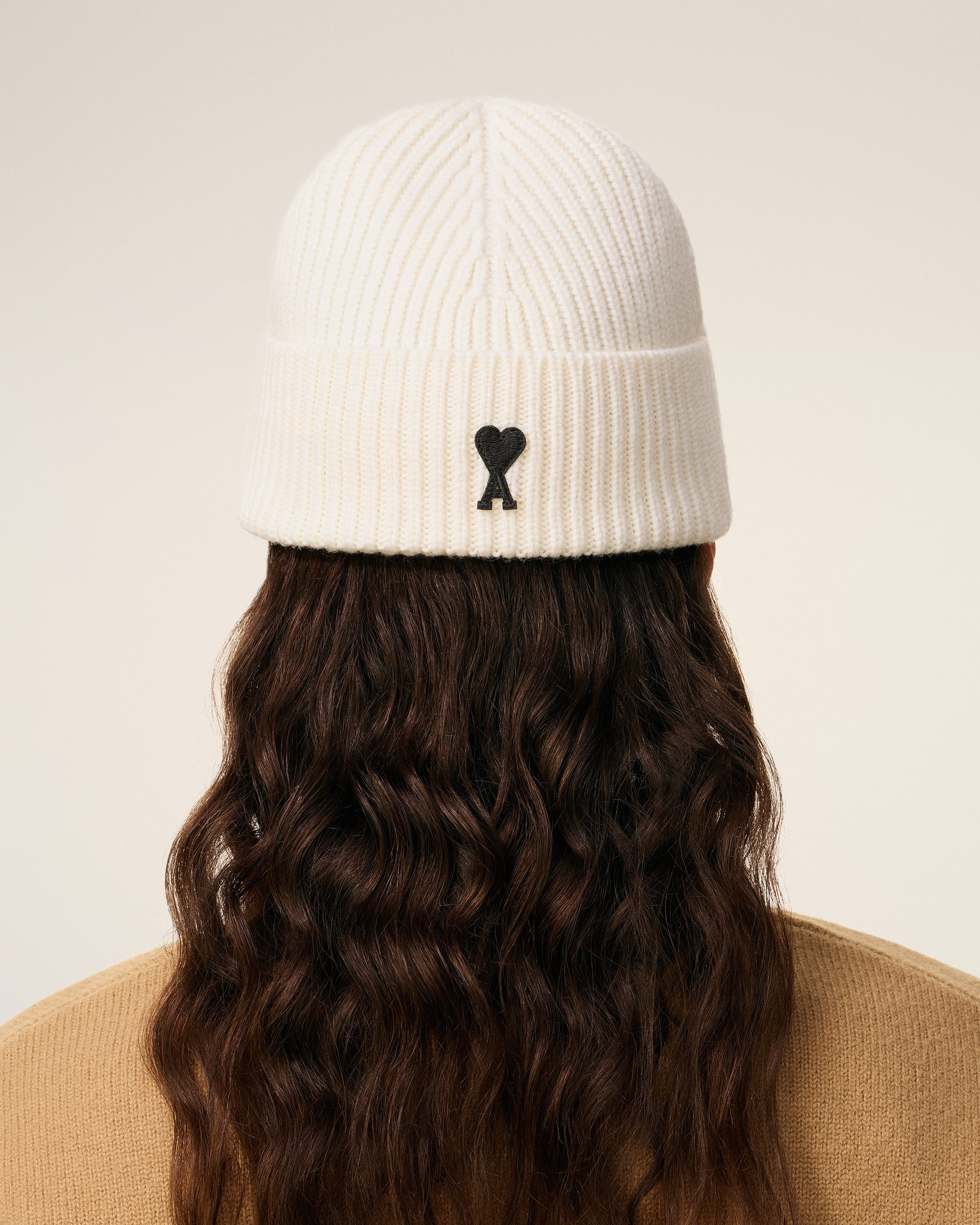 WHITE WOOL AMI DE COEUR BEANIE - 6