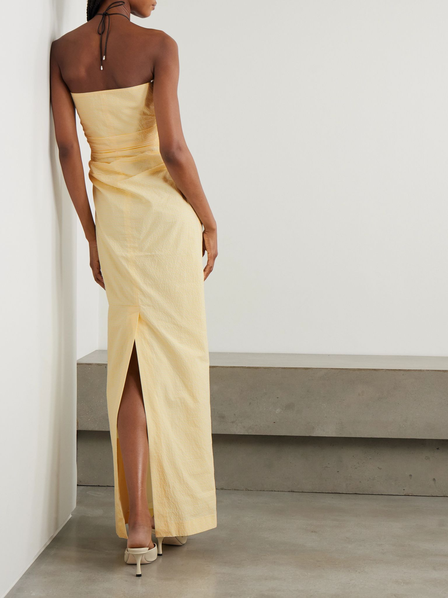 Vera strapless ruched striped cotton-seersucker maxi dress Yellow - 3