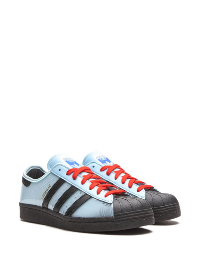 adidas Superstar low-top sneakers outlook